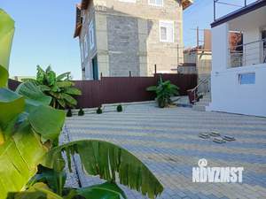 Дом 392м², 4-этажный, участок 8 сот.