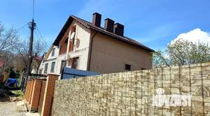 Дом 95м², 3-этажный, участок 4 сот.