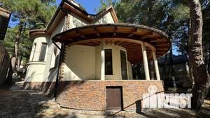 Дом 180м², 2-этажный, участок 9 сот.