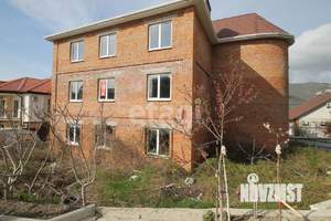 Дом 458м², 3-этажный, участок 7 сот.