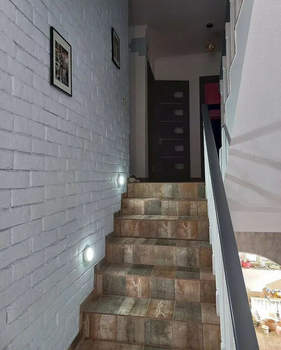 Дом 210м², 3-этажный, участок 5 сот.