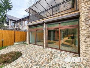 Дом 186м², 3-этажный, участок 4 сот.