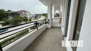 Коттедж 217м², 2-этажный, участок 4 сот.