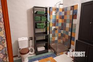 Дом 313м², 3-этажный, участок 16 сот.