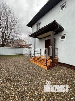 Дом 102м², 2-этажный, участок 4 сот.