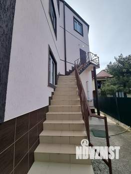 Дом 484м², 3-этажный, участок 4 сот.