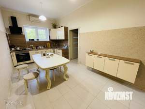 Дом 208м², 2-этажный, участок 7 сот.