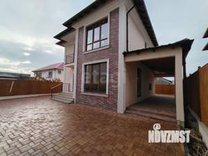 Дом 239м², 2-этажный, участок 3 сот.