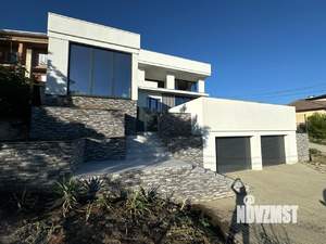 Дом 270м², 2-этажный, участок 4 сот.