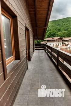 Дом 209м², 2-этажный, участок 13 сот.