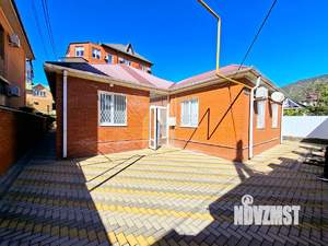 Дом 750м², 5-этажный, участок 8 сот.