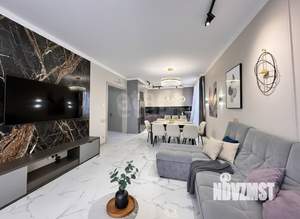 Дом 176м², 2-этажный, участок 3 сот.