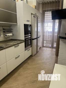 Таунхаус 142м², 3-этажный, участок 1 сот.