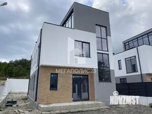 Дом 158м², 3-этажный, участок 4 сот.