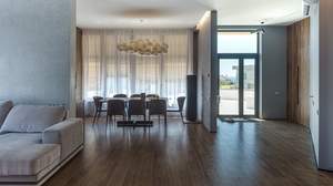 Дом 270м², 4-этажный, участок 4 сот.