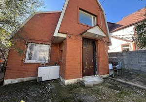 Дом 107м², 2-этажный, участок 2 сот.