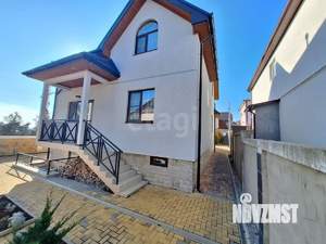 Дом 200м², 2-этажный, участок 4 сот.