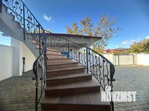 Дом 222м², 2-этажный, участок 4 сот.