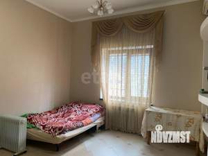 Дом 214м², 2-этажный, участок 4 сот.