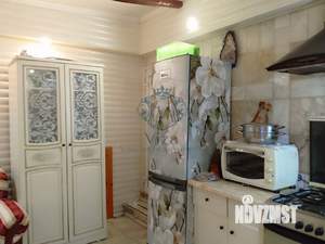 Дом 200м², 2-этажный, участок 10 сот.