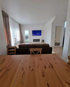 Дом 180м², 2-этажный, участок 6 сот.