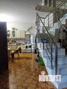 Дом 197м², 2-этажный, участок 7 сот.