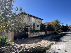 Дом 147м², 2-этажный, участок 4 сот.