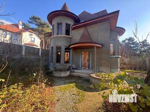 Дом 179м², 2-этажный, участок 6 сот.