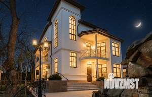 Дом 566м², 3-этажный, участок 13 сот.