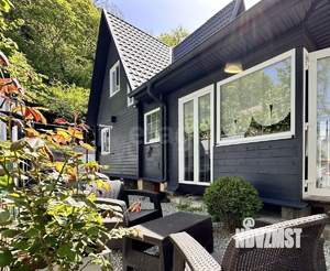 Дом 100м², 2-этажный, участок 6 сот.