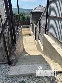 Дом 200м², 3-этажный, участок 4 сот.