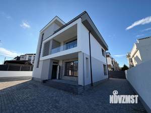 Дом 322м², 3-этажный, участок 4 сот.