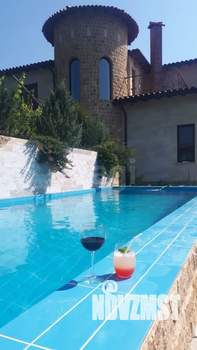 Дом 289м², 3-этажный, участок 26 сот.