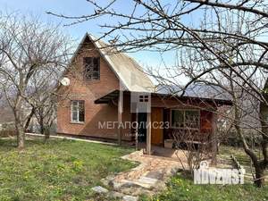 Дом 80м², 2-этажный, участок 8 сот.