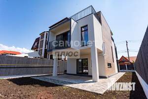 Дом 281м², 2-этажный, участок 4 сот.