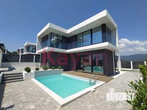 Дом 227м², 2-этажный, участок 4 сот.