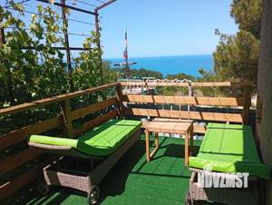 Дом 200м², 3-этажный, участок 4 сот.