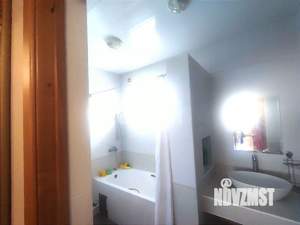 Дом 143м², 2-этажный, участок 4 сот.