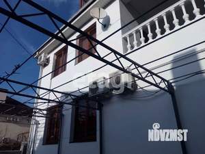 Дом 400м², 3-этажный, участок 6 сот.