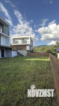 Дом 175м², 3-этажный, участок 5 сот.