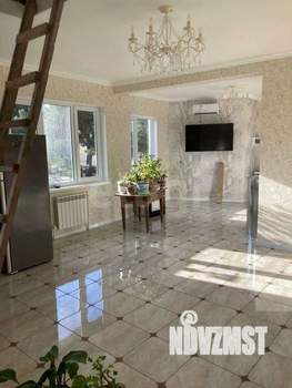 Дом 183м², 3-этажный, участок 10 сот.