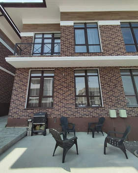 Дом 172м², 3-этажный, участок 1 сот.