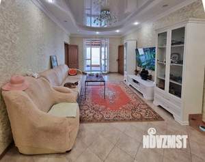 Дом 240м², 2-этажный, участок 8 сот.