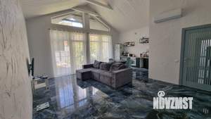 Дом 102м², 1-этажный, участок 4 сот.