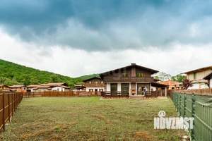 Дом 209м², 2-этажный, участок 13 сот.