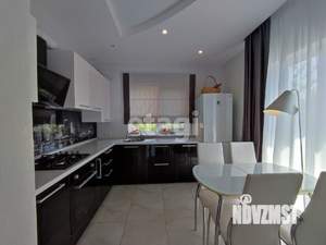 Дом 298м², 2-этажный, участок 4 сот.