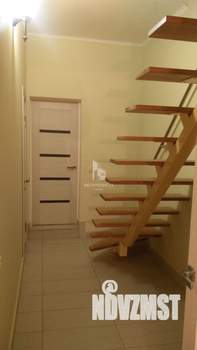 Дом 208м², 2-этажный, участок 7 сот.