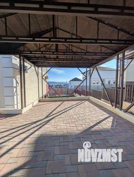 Дом 306м², 2-этажный, участок 5 сот.