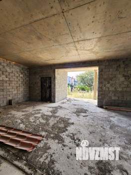 Дом 180м², 2-этажный, участок 5 сот.