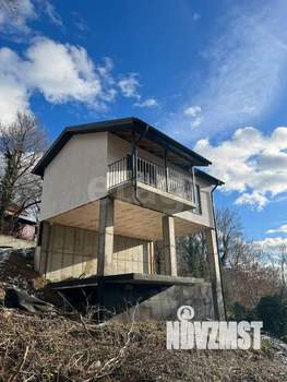 Дом 40м², 2-этажный, участок 9 сот.